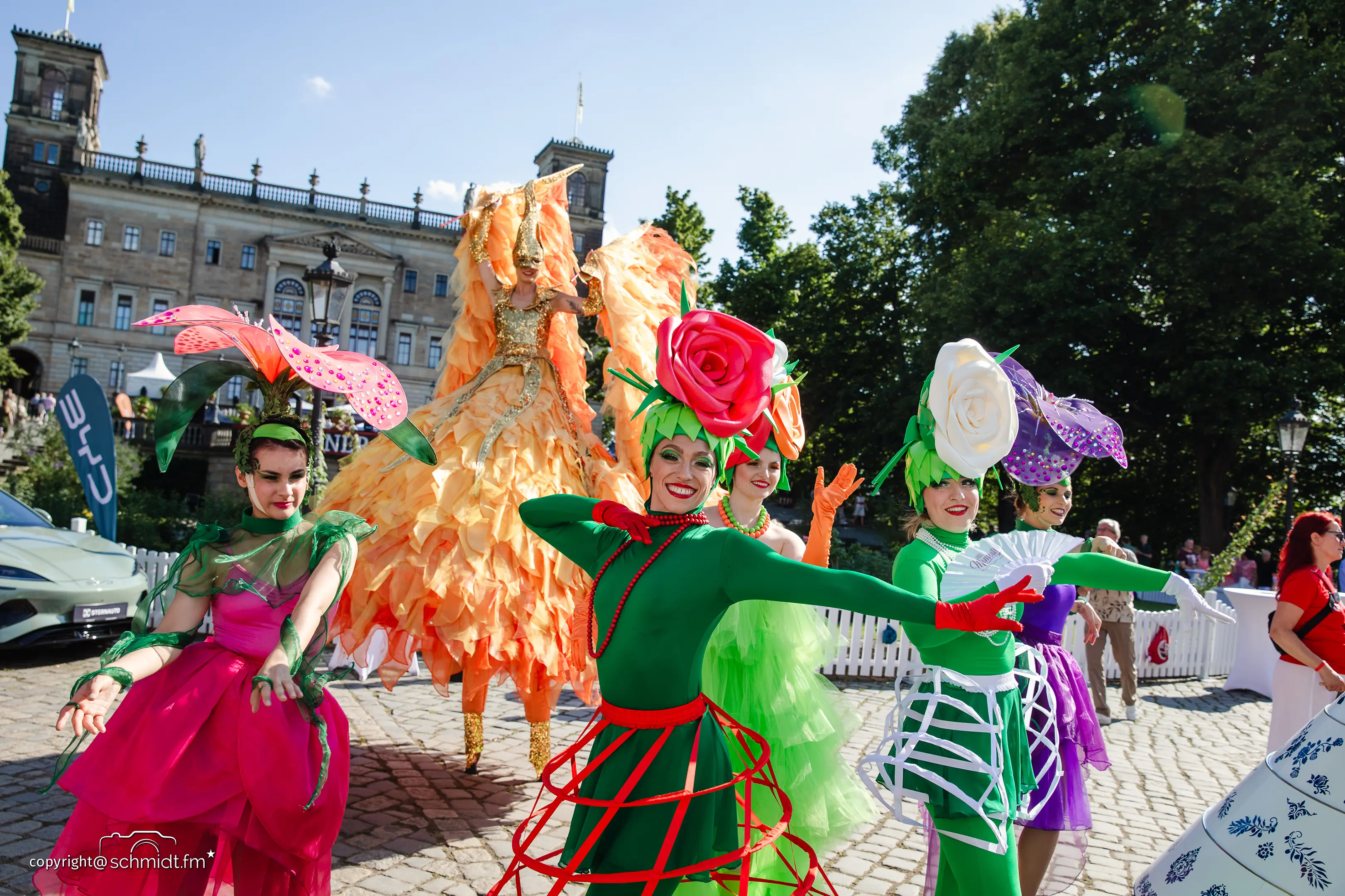 Dresdner Schlössernacht Eingang Schloss Albrechtsberg - Empfang - Gruppe ART OF CHOISE